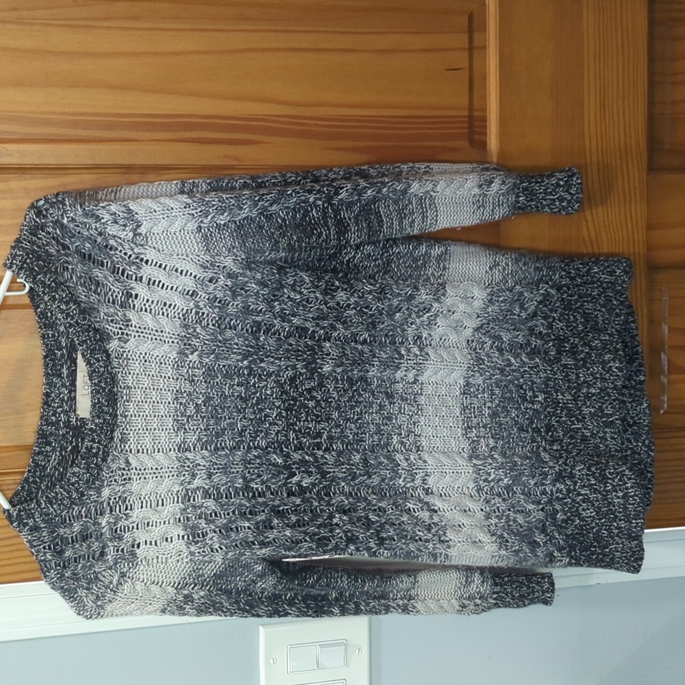 Soft grey gradient Loft sweater XS